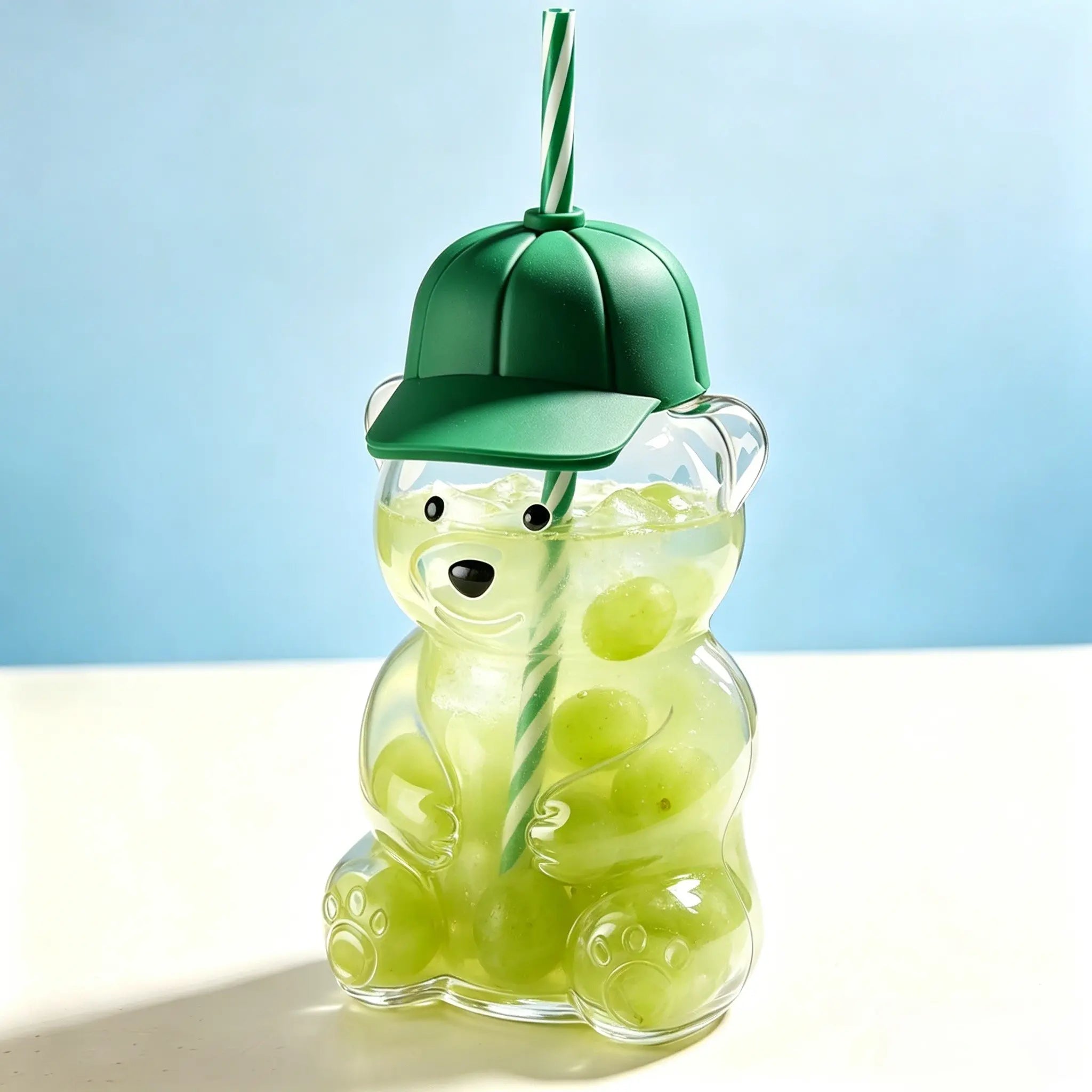 Creative Baseball Cap Bear Glass Cup, High Aesthetic 600ML Straw Water Bottle, Trendy Reusable Drinkware for Daily Use, Straw Portable Bottle, Glass Drinking Bottle
